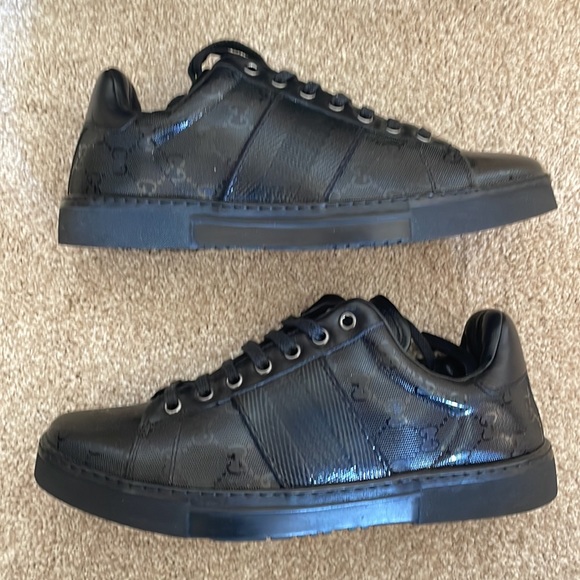 Men’s Gucci GG Guccissima Low Sneakers - Picture 5 of 9